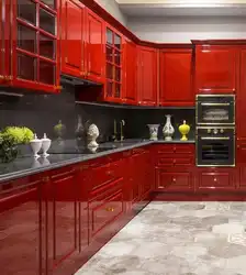 Дызайн кухні чырвонае дрэва
