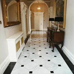 Kitchen and hallway floor design