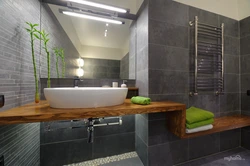 Bath design gray tiles with wood