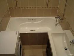 Photo of a standard apartment bath