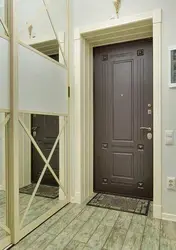 Фото входной двери изнутри квартиры