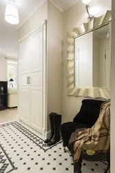 Floor design in the apartment hallway