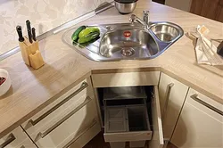 Location of sinks in the kitchen photo