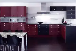 Colors combined with burgundy in the kitchen interior