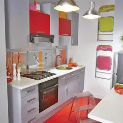 Kiçik bir mətbəxdə fotoşəkilləri necə yerləşdirmək olar