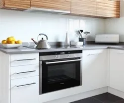 Kitchen design with white oven