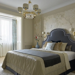 Wallpaper molding bedroom photo