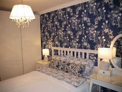 How to wallpaper a bedroom in two colors photo