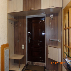 Долонҳо дар долон бо mezzanines дар акс сабки муосир