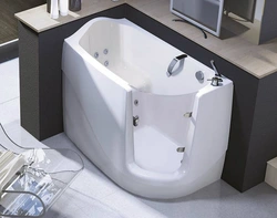 What kind of small bathtubs are there? photo