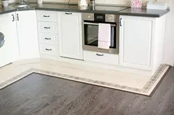 Design of combined floors in the kitchen