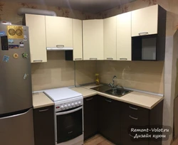 Кухонныя гарнітуры фота дызайн для маленькіх кухняў з газавай плітой