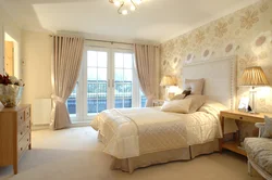 Beige color wallpaper in the bedroom photo