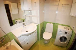 Design of a combined bath in a panel house