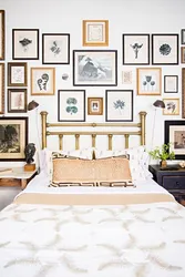 What photos can be hung in the bedroom