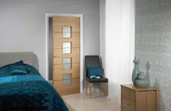 Yotoqxona eshigining fotosurati