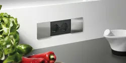 Mətbəx interyerində rozetkalar və açarlar