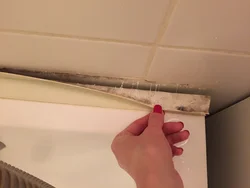 Заделать щели ванны фото