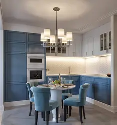 What colors goes with gray-blue in the kitchen interior