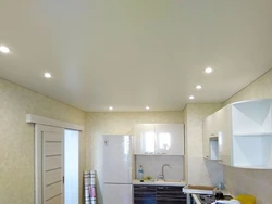 Design of a matte stretch ceiling in the kitchen photo