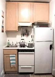 How to install a refrigerator in a small kitchen photo