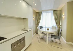 Beige wallpaper in the living room interior, which curtains are suitable