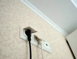 Кабель на кухні фота