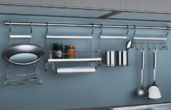 Roof rails and hanging accessories for the kitchen photo