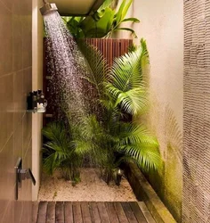 Bath design with palm trees