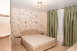 Suspended ceiling for a bedroom 15 sq m photo