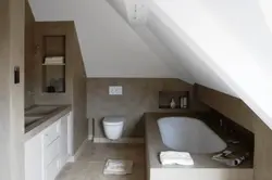 Шатырдағы фотосуреттегі төбелік ванна