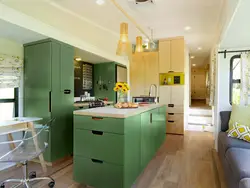 Combination of green color in the kitchen interior photo