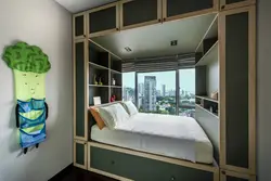 How to arrange furniture in a small bedroom photo