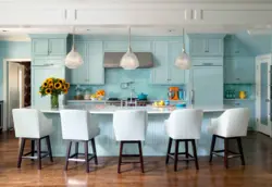 Color combination of blue and white in the kitchen interior