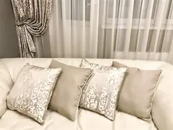 Сцены бэжавыя шторы для гасцінай фота