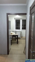 Ас үйге апаратын есікті безендірудің фотосы