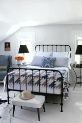 Bedrooms with metal bed design
