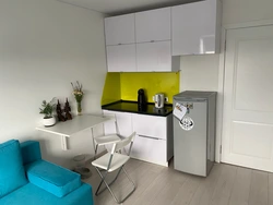 Design of a dorm room 18 sq m with kitchen