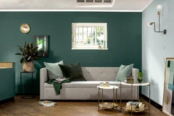 Combination of gray and green in the bedroom interior