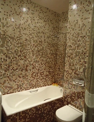 Шағын ванна бөлмесінің фотосуретіндегі мозаикалық плиткалар