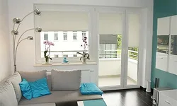 Balkon qapı foto mənzil ilə zalda pəncərə