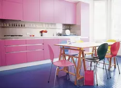 Розовый цвет на кухни сочетания фото
