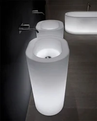 Bathtub Interiors With Floor-Mounted Sink