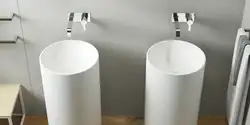 Дохили ванна бо танӯраи дар ошёна насбшуда