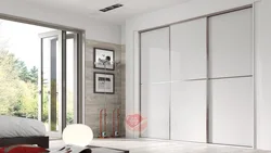 Kupe qapıları olan mənzil dizaynı