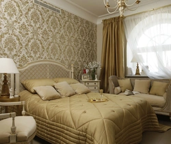 Combination of gold in the bedroom interior