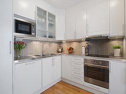White Kitchen Design Corner