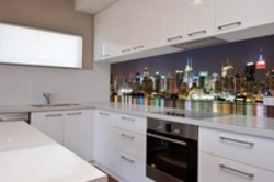Aprons for city kitchens photo