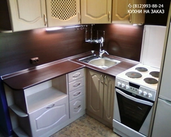 Inexpensive corner kitchens in Khrushchev photo