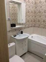 Гейзер фотосуреті бар ванна бөлмесінің дизайнының фотосы